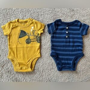 Carter’s baby boy short sleeve bodysuits